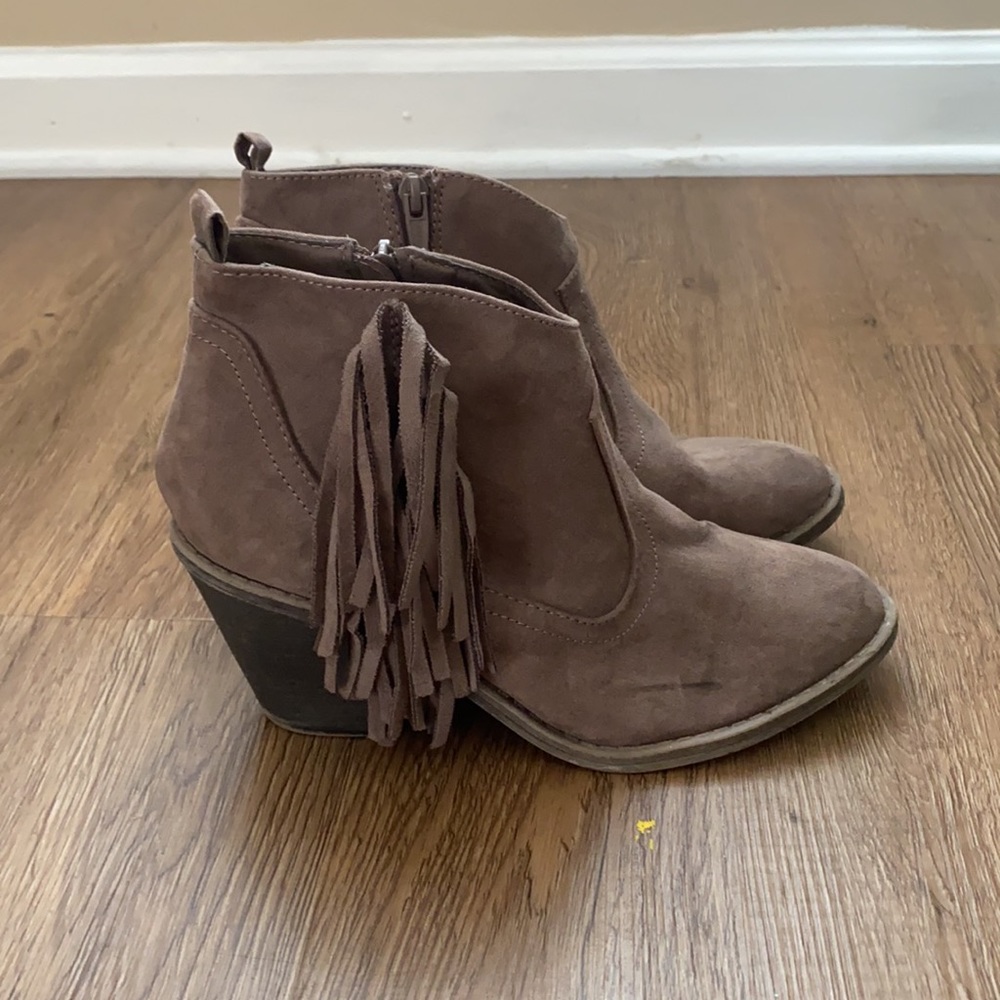 Booties - Picture 3 of 3